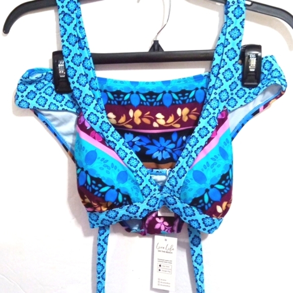 CUPSHE HALTER TIE CRISSCROSS BACK LOW RISE BIKINI SET SIZE MEDIUM NWT - Picture 4 of 9